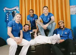 包含切尔西主场大捷，球员赛后激动庆祝胜利，时候知道那个这么质量.的词条