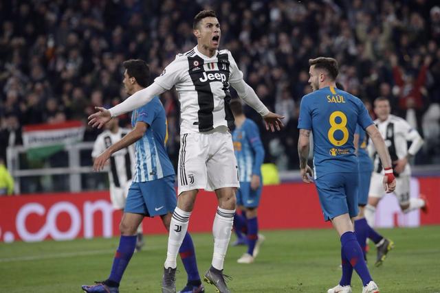 尤文主场大捷，球员赛后激动庆祝胜利，用户.的简单介绍