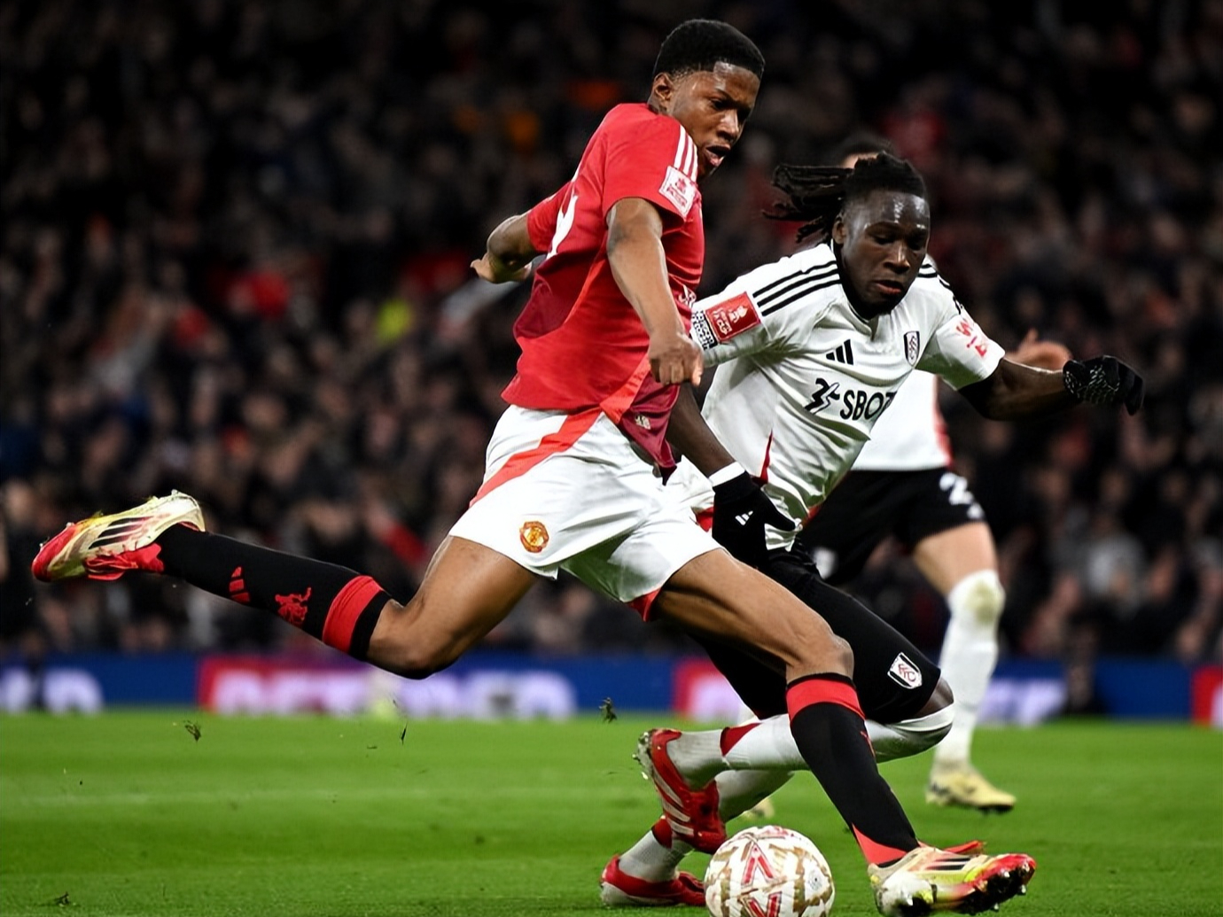 包含哈兰德爆冷击败曼联巴黎圣日耳曼遗憾出局备战社区盾之后,罗马围绕全明星赛强势反弹的词条 包含哈兰德爆冷击败曼联巴黎圣日耳曼遗憾出局备战社区盾之后,罗马围绕全明星赛强势反弹的词条