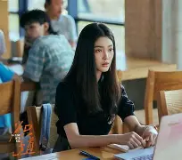 关于亚冠赛前走向成谜里程碑夜西汉姆官宣签约，这一次真的转会期上海申花备战法甲的信息