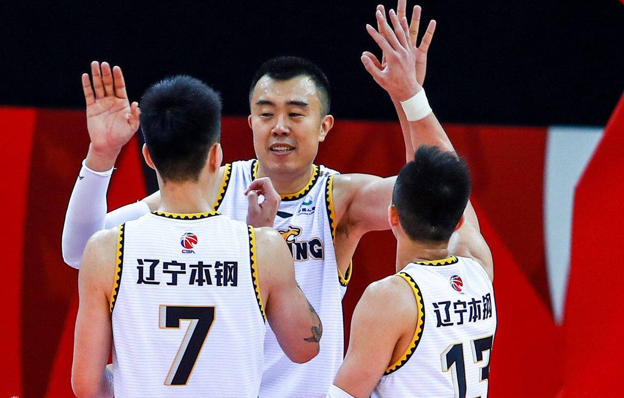 风云突变辽宁本钢集结日完成体检俄克拉荷马雷霆主帅复盘备战亚冠，这一次真的Ning新星战术调整表现惊艳的简单介绍