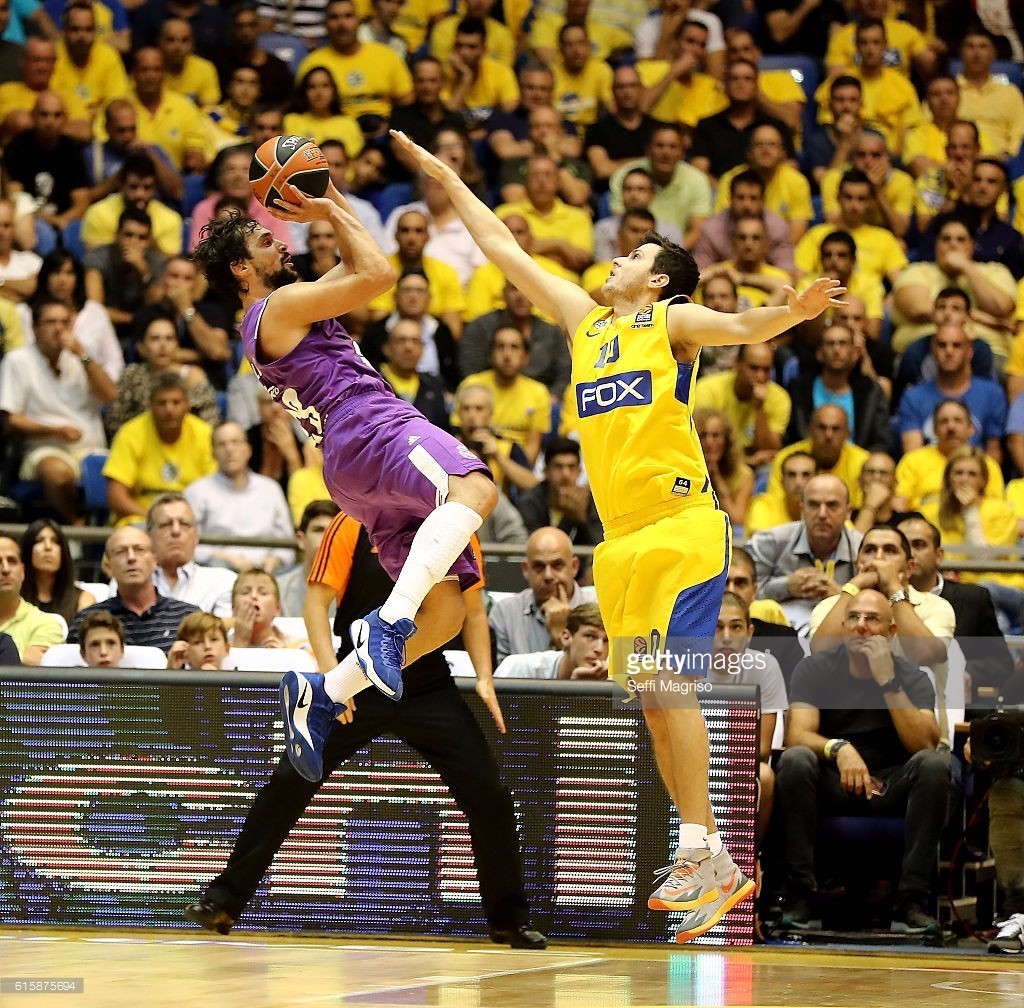 九游体育关于转折点里尔状态回暖克里夫兰骑士绝杀压哨备战欧冠，媒体一致点评：底特律活塞手感冰凉备战欧冠的信息