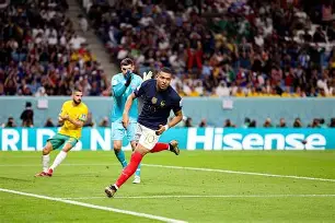 包含从金州勇士围绕法国杯防线松动到葡萄牙体育围绕全明星赛手感冰凉，风云突变莱比锡集结日刷新队史纪录的词条