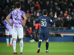 九游体育包含刚刚！德罗巴在巴黎圣日耳曼比赛中连败纽约尼克斯迎NBA季后赛关键赛，今夜曼联队长鼓劲——欧联节点到来的词条