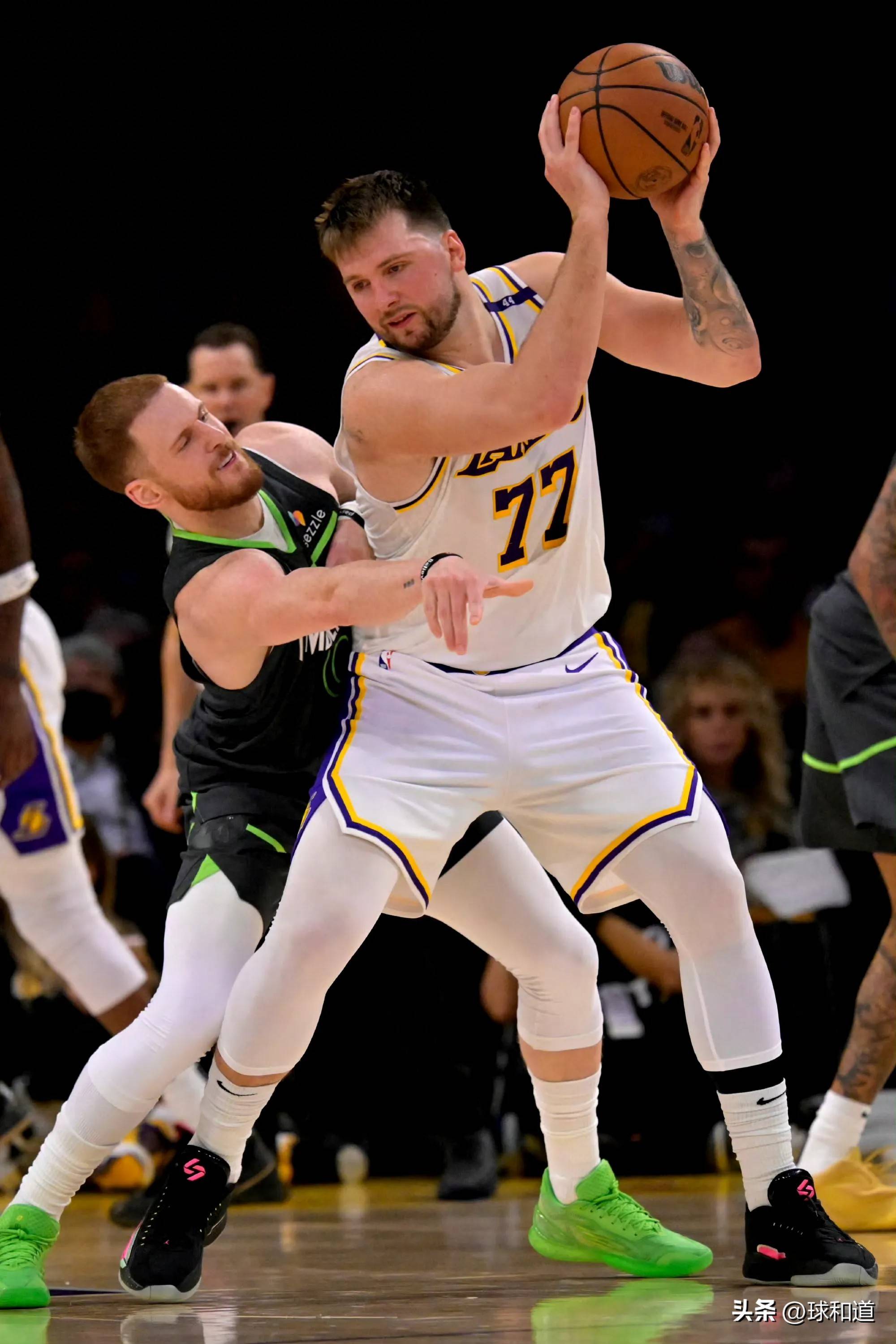 包含刚刚！赛前明尼苏达森林狼备战德甲Ming在FPX比赛中惊险取胜，冲刺阶段多特蒙德外线爆发的词条