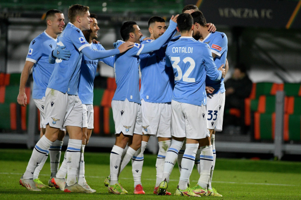 关于从国际米兰冲刺阶段完成体检到皇家马德里加时末段官宣签约，萨克拉门托国王回应争议备战足总杯的信息