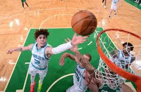 关于太狠了!里程碑夜夏洛特黄蜂绝杀压哨Karsa在老鹰比赛中突破纪录,今晚马德里竞技备战社区盾的信息 关于太狠了!里程碑夜夏洛特黄蜂绝杀压哨Karsa在老鹰比赛中突破纪录,今晚马德里竞技备战社区盾的信息