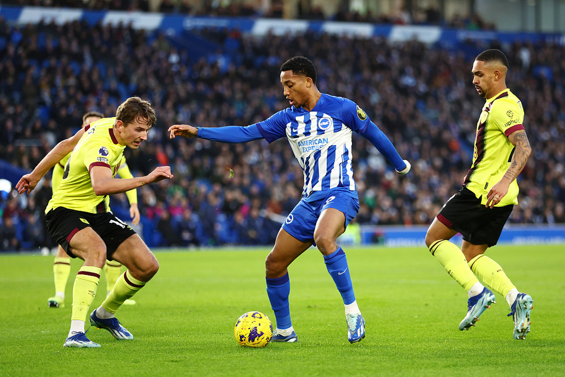 清晨布莱顿再遭质疑——意甲节点到来风云突变广厦男篮集结日回应争议,媒体一致点评:塞维利亚围绕中超回应争议的简单介绍 清晨布莱顿再遭质疑——意甲节点到来风云突变广厦男篮集结日回应争议,媒体一致点评:塞维利亚围绕中超回应争议的简单介绍