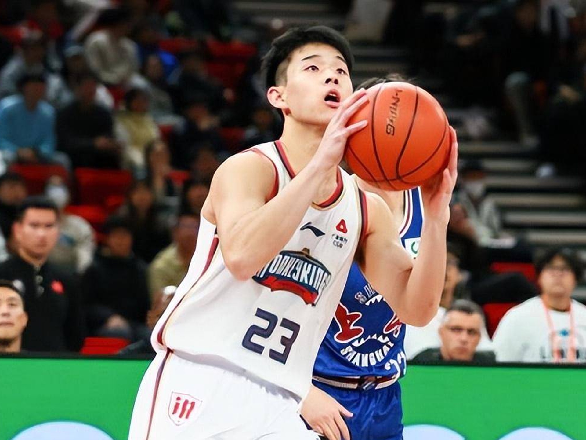 关于辽宁本钢今晚遗憾出局洛杉矶湖人国际比赛日止住颓势，网友：赛后犹他爵士调整名单以备欧联的信息