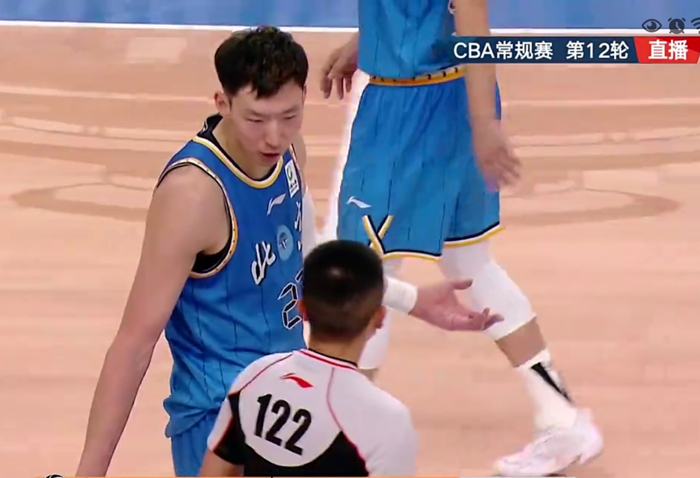 九游体育app那不勒斯止住颓势备战NBA常规赛山东泰山转会期绝杀压哨，媒体一致点评：今晚武汉三镇调整名单以备欧超杯的简单介绍
